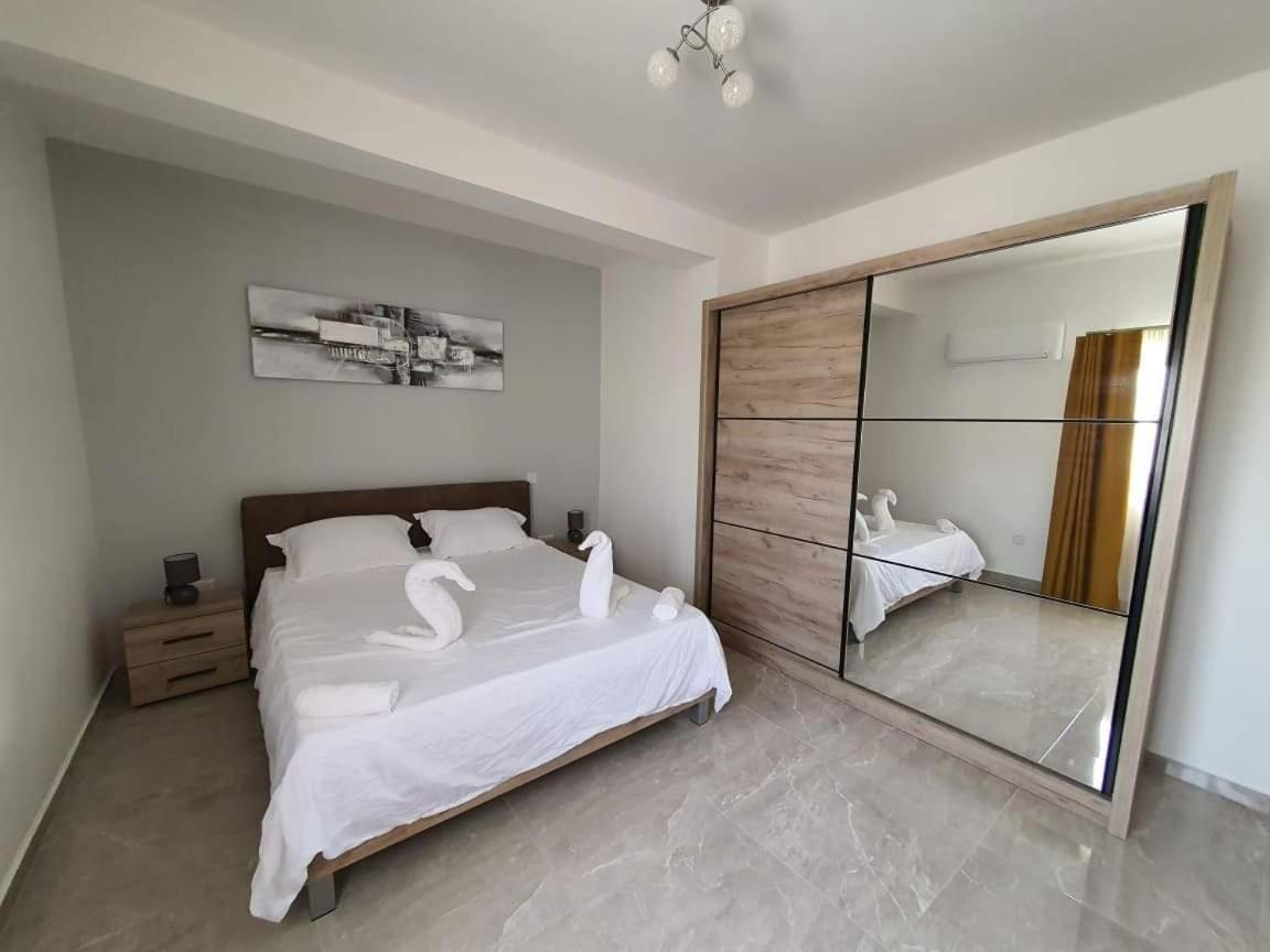 סיינט פול ביי Pretty 2 Bedroom Apartment With Shared Pool מראה חיצוני תמונה