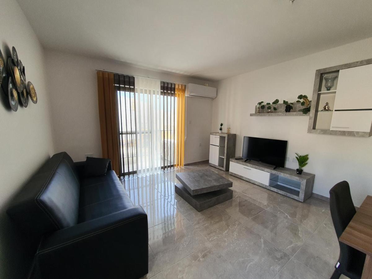 סיינט פול ביי Pretty 2 Bedroom Apartment With Shared Pool מראה חיצוני תמונה
